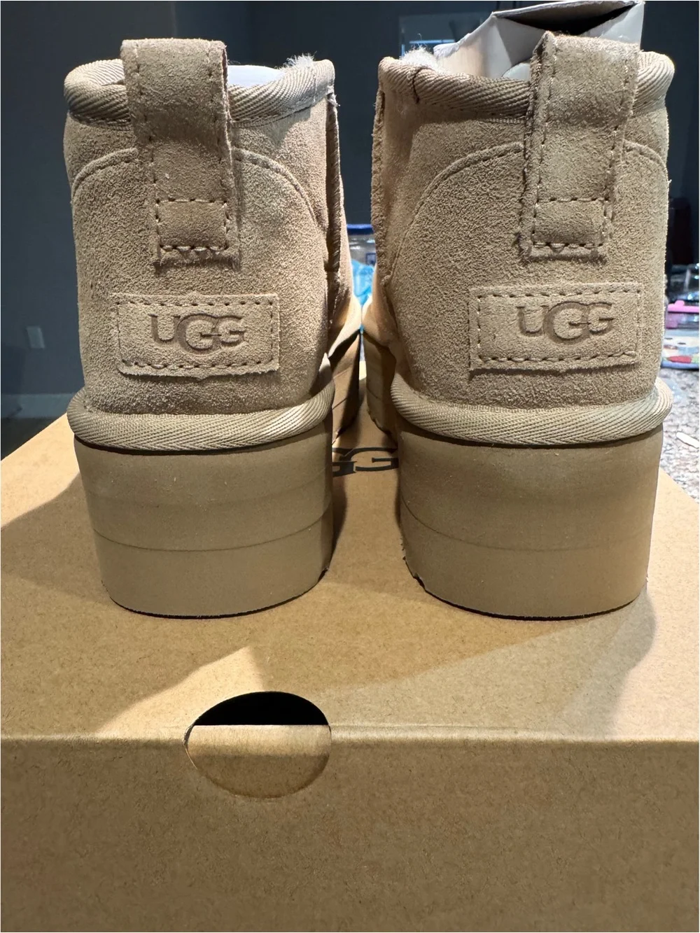 UGG Platform Ultra Mini Boots - Picture 4 of 8
